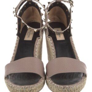 VALENTINO Leather Studded Accents Slingback Sandals Women's Size: 9 | IT 39